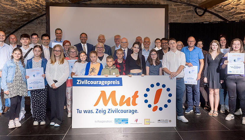 Ehrungsabend zum Zivilcouragepreis im Heilbronner Deutschhof. Ehrungsabend zum Zivilcouragepreis im Heilbronner Deutschhof.