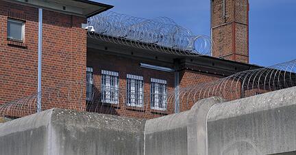 In der Schmuggel-Aff&auml;re der Heilbronner JVA wird mittlerweile gegen 90 Personen ermittelt.