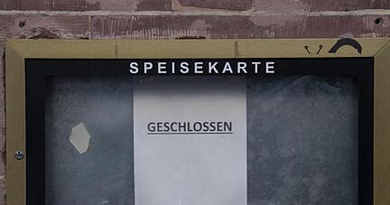 Auch die Restaurants machen von Montag an erneut bundesweit zu.