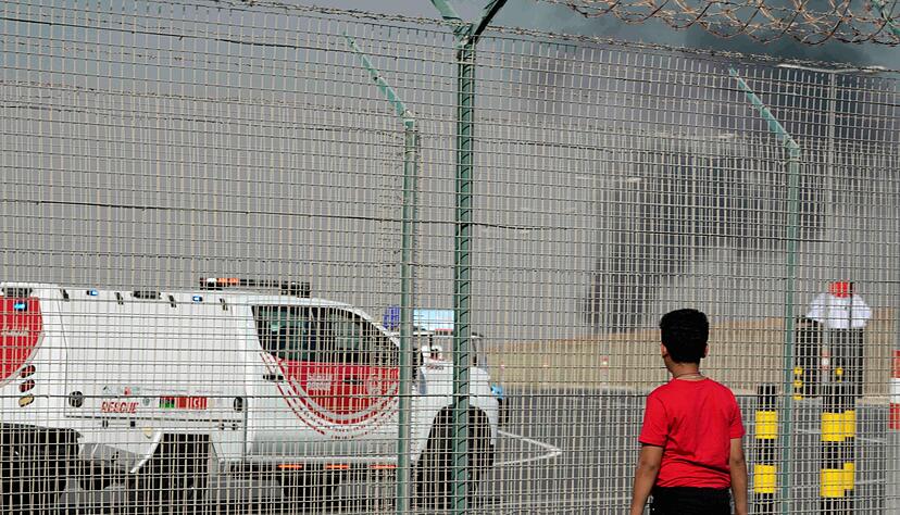 Der Pilot kam nach offiziellen Angaben bei dem Unglück ums Leben. Der Pilot kam nach offiziellen Angaben bei dem Unglück ums Leben.