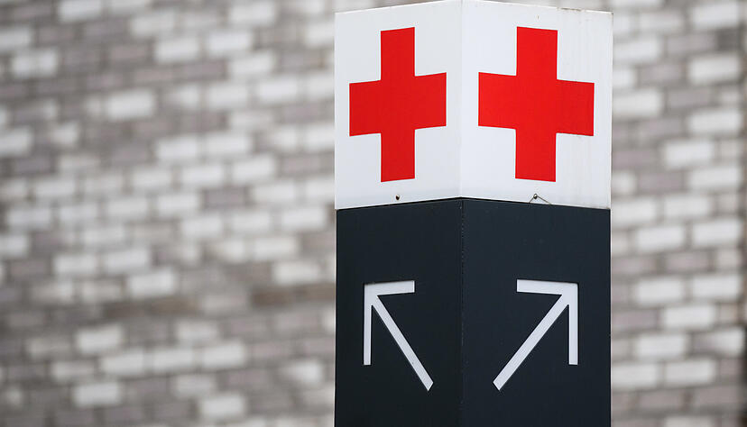 Würde Russland ein Nato-Land angreifen, würde Deutschland Drehscheibe fpr die Versorgung von Kriegsverletzten werden. Die Kliniken sind darauf nur bedingt vorbereitet. Würde Russland ein Nato-Land angreifen, würde Deutschland Drehscheibe fpr die Versorgung von Kriegsverletzten werden. Die Kliniken sind darauf nur bedingt vorbereitet.