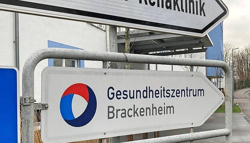 Eine Praxis mit Niederlassung am Gesundheitszentrum Brackenheim wird unter das SLK-Dach wechseln. Eine Praxis mit Niederlassung am Gesundheitszentrum Brackenheim wird unter das SLK-Dach wechseln.