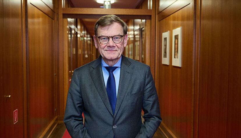 Au&szlig;enminister Johann Wadephul (CDU) fordert Geduld bei der Umsetzung des Gaza-Friedensplans.