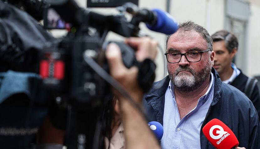 Der ehemalige An&auml;sthesist hatte sich zum Prozessauftakt Medien gegen&uuml;ber ge&auml;u&szlig;ert. (Archivbild)