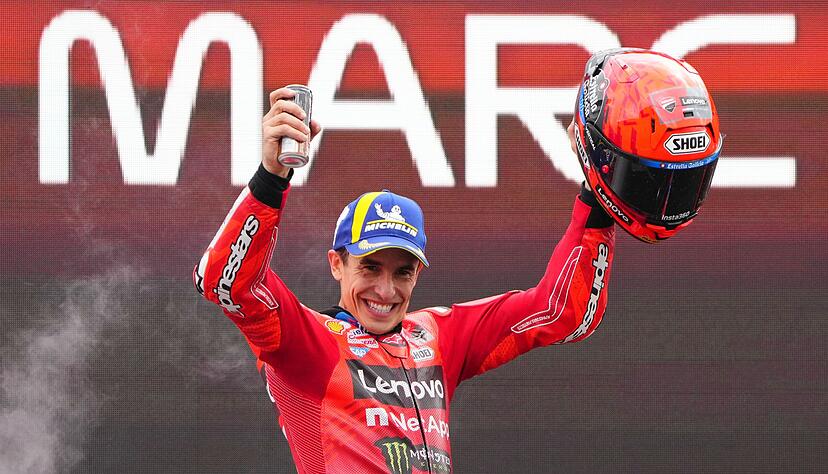 Zog mit Motorradsport-Legende Giacomo Agostini gleich: Marc Márquez