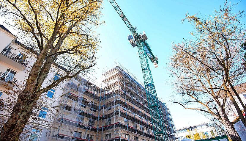 Metropolen wie hier Hamburg stehen auf der Gewinnerseite: Die Preise f&uuml;r Immobilien werden weiterhin modert steigen, w&auml;hrend Wohnimmobilien in manchen Regionen kr&auml;ftig an Wert verlieren werden.