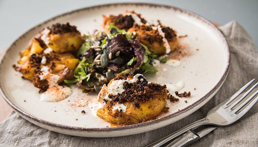 Smashed Potatoes sind eine trendige Alternative zu &laquo;normalen&raquo; Kartoffeln oder Pommes.