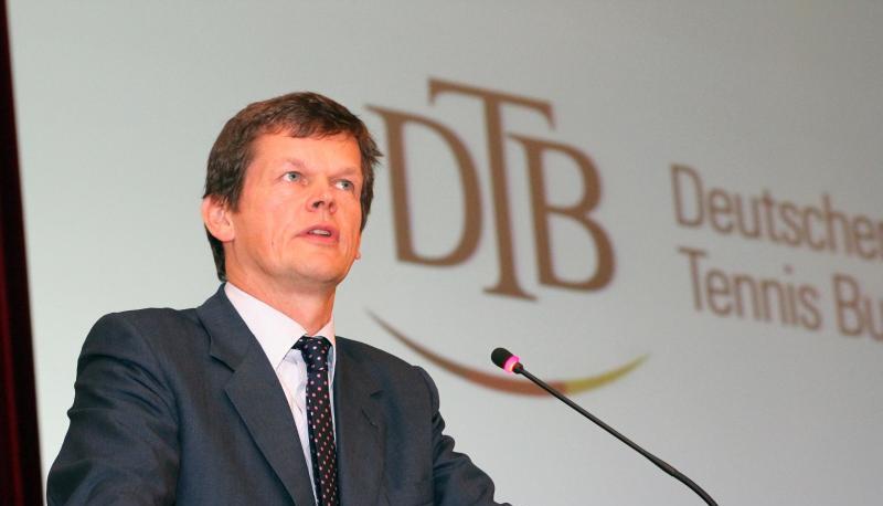 Karl-Georg Altenburg h&ouml;rt beim DTB auf. Foto: Olaf Schepers