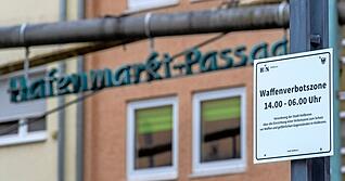 In Heilbronn gelten wie hier bei der Hafenmarktpassage Waffenverbotszonen.
