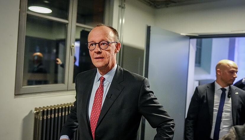 In der «Wahlarena» werden die Kanzlerkandidaten nacheinander befragt. Friedrich Merz von der Union ist zuerst an der Reihe. In der «Wahlarena» werden die Kanzlerkandidaten nacheinander befragt. Friedrich Merz von der Union ist zuerst an der Reihe.