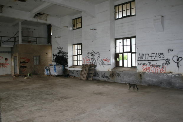 Das Risiko ist ihnen zu groß. Das Risiko ist ihnen zu groß.