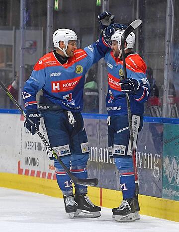 Die Heilbronner Falken bejubelten gegen die Passau Black Hawks ihren dritten Sieg in Folge.