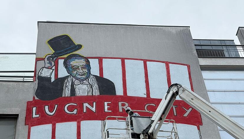 Richard Lugner in seinem Ball-Outfit.