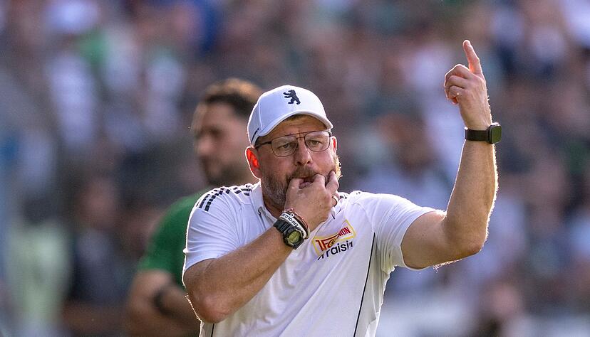 Union-Trainer Baumgart will sich vom Thema Woltemade nicht ablenken lassen. (Archivbild)