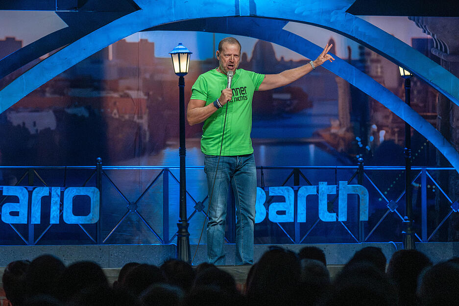 Mario Barth bei seinem Auftritt im Heilbronner Redblue mit dem Programm: „Männer sind nichts ohne die Frauen“. Mario Barth bei seinem Auftritt im Heilbronner Redblue mit dem Programm: „Männer sind nichts ohne die Frauen“.