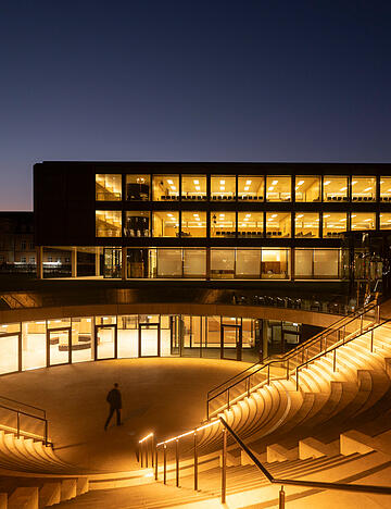 Ein Blick auf den Landtag von Baden-W&uuml;rttemberg in Stuttgart. An diesem Sonntag, 8. M&auml;rz, wird in Baden-W&uuml;rttemberg gew&auml;hlt.