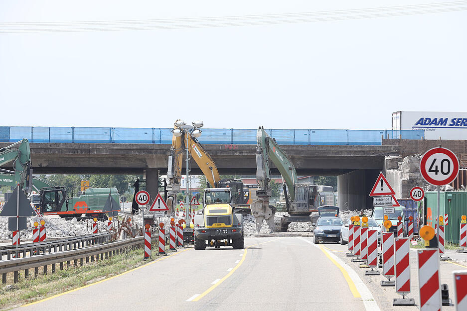 B27 Br&uuml;ckenabriss