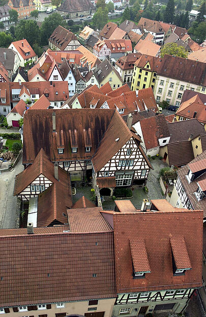 Bad Wimpfens Bürgermeister Andreas Zaffran ist für die Preisverleihung zur schönsten Altstadt Deutschlands nach Berlin gereist.