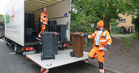 In Heilbronn werden aktuell die alten Rest- und Biom&uuml;lltonnen gegen neue ausgetauscht. Die neuen Tonnen haben einen elektronischem Chip verbaut.