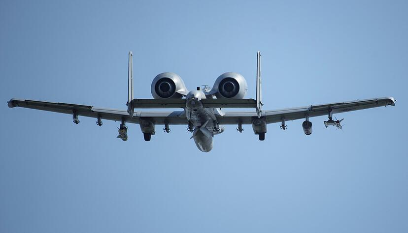 Das US-Milit&auml;r will das betagte aber bew&auml;hrte Flugzeug vom Typ A-10 weiterhin nutzen. (Archivbild)