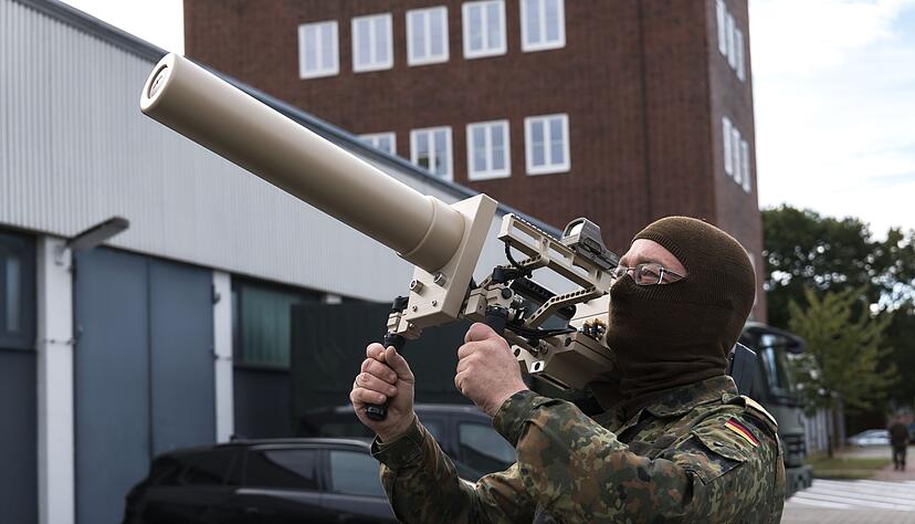 Zuletzt machten illegale Drohnen&uuml;berfl&uuml;ge etwa in Skandinavien h&auml;ufiger Schlagzeilen - der Bund will nun die Rechtslage versch&auml;rfen. (Symbolbild)