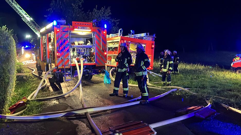 Die Polizei schätzt den Schaden auf etwa 1,5 Millionen Euro. Die Polizei schätzt den Schaden auf etwa 1,5 Millionen Euro.