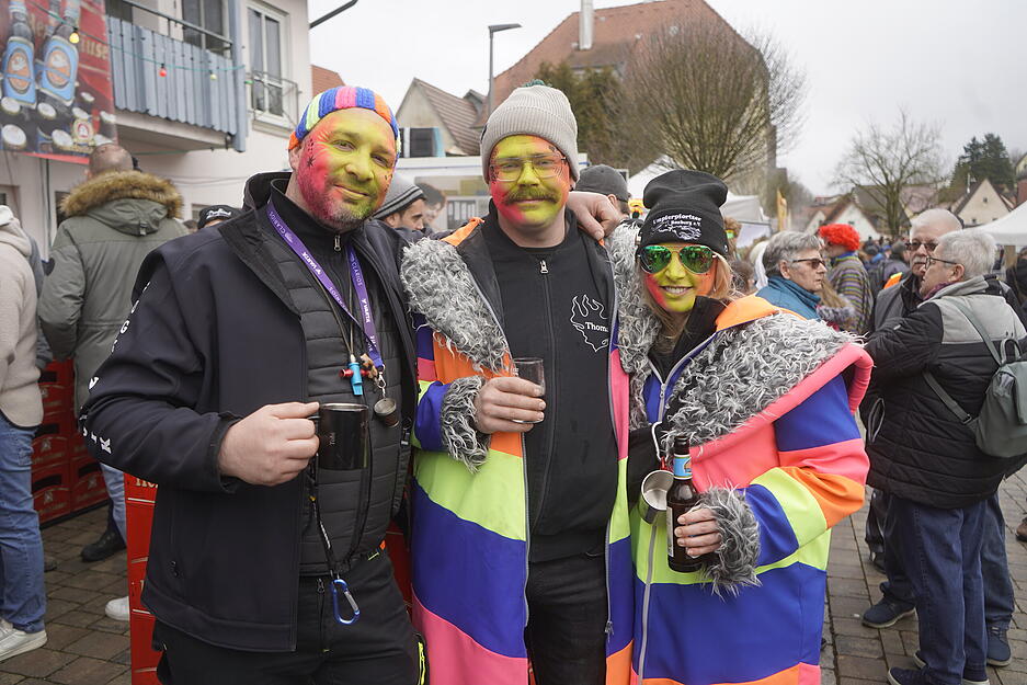 Der Umzug zieht zahlreiche Besucher aus der Region an.