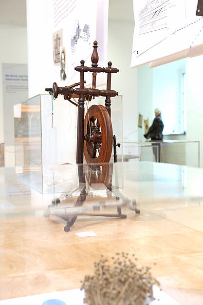 Impressionen aus der Mitmach-Ausstellung "Gib Stoff!"