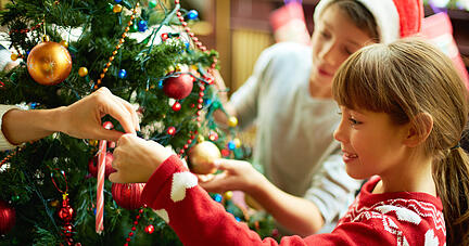 An das Weihnachtsfest sind hohe Erwartungen geknüpft, die unnötigen Stress verursachen. Foto: dpa