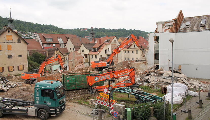 Beim Abriss auf dem Peka-Areal im Jahr 2015 viel der belastete Bauschutt an, der dann auf dem Gelände verfüllt wurde.