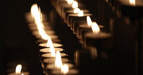 In Gerabronn gedenken zahlreiche Menschen ihrem verstorbenen Bürgermeister. In Gerabronn gedenken zahlreiche Menschen ihrem verstorbenen Bürgermeister.