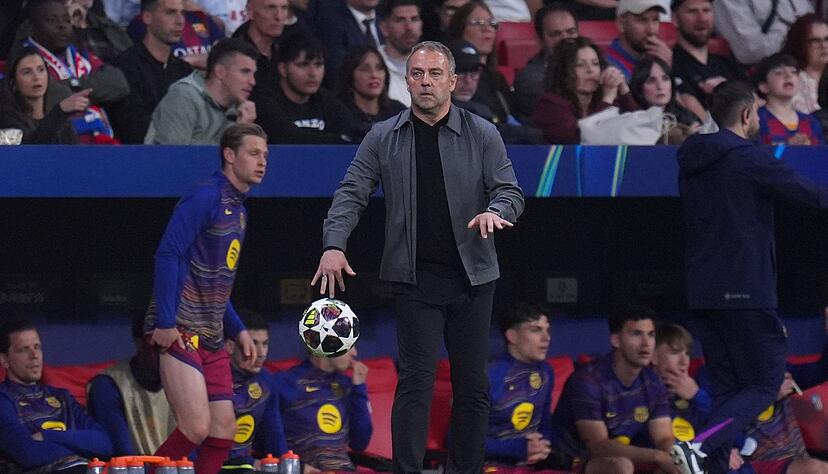 F&uuml;r Hansi Flick ist mit Barcelona im Viertelfinale Endstation.