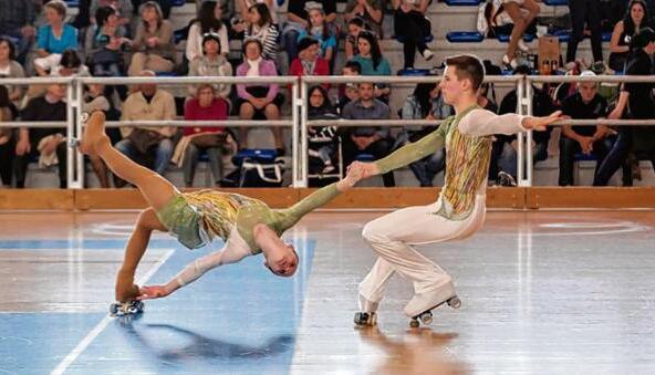 Sie machten eine gute Figur: Eleonora Tissen und Philipp M&auml;hner vom RRV Eppingen belegten beim Paarlaufwettbewerb in Bologna Platz zwei.Foto: S&ouml;nke Brenner