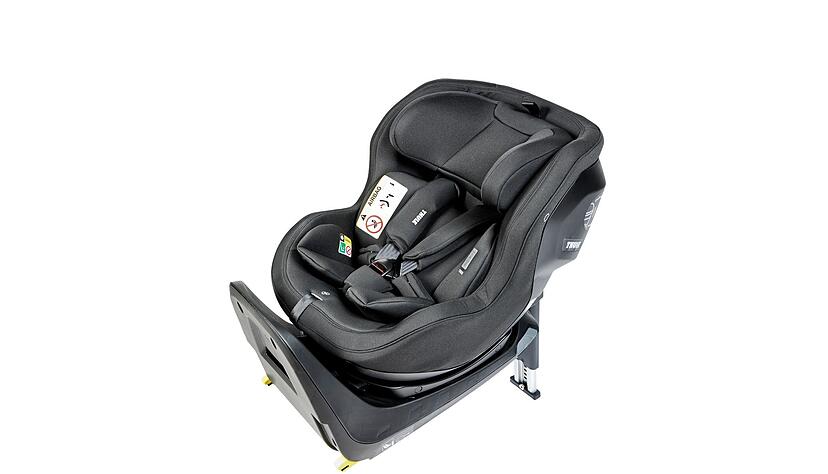 Bester Kleinkindsitz ist der &laquo;Thule Elm &ndash; r&uuml;ckw&auml;rtsgerichteter Kleinkindsitz + Alfi Base&raquo; (720 Euro).