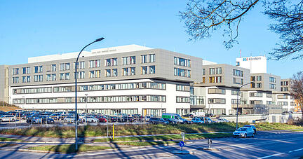 Die SLK-Kliniken versuchen seit mehreren Jahren, sich von dem Chefarzt zu trennen. Foto: Archiv/Berger