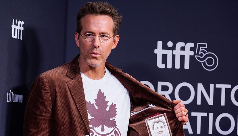 Auch Ryan Reynolds ist dabei. Auch Ryan Reynolds ist dabei.