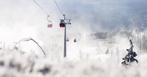 Im Bergland wird es stürmisch - und winterlich. Im Bergland wird es stürmisch - und winterlich.