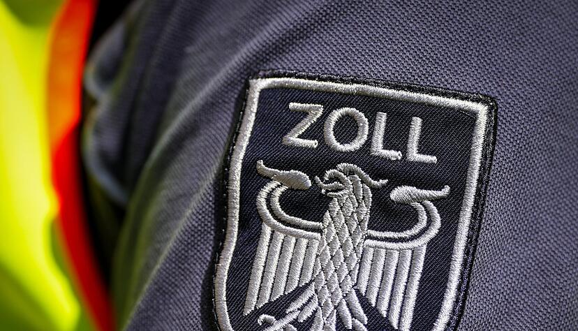 Ermittler des Hauptzollamts Ulm nahmen den 37-J&auml;hrigen bereits im M&auml;rz fest. (Symbolbild)