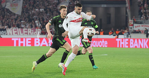 Der VfB Stuttgart verliert gegen Celtic 0:1 im Rückspiel, steht aber dennoch im Europa-League-Achtelfinale. Der VfB Stuttgart verliert gegen Celtic 0:1 im Rückspiel, steht aber dennoch im Europa-League-Achtelfinale.