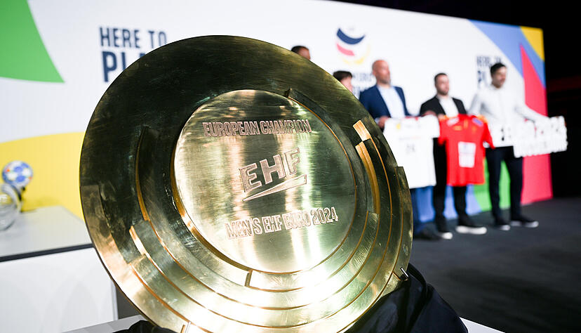 Um diese neue Trophäe für die Handball EM 2024 geht es vom 10. Januar bis zum 28. Januar 2024 bei der Handball-Europameisterschaft in Deutschland.