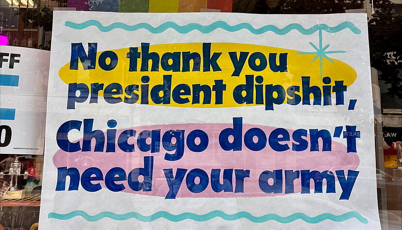 Chicago ist eine Demokratische Hochburg. Viele Geschäfte protestieren dort gegen den Präsidenten Donald Trump (Republikaner). Chicago ist eine Demokratische Hochburg. Viele Geschäfte protestieren dort gegen den Präsidenten Donald Trump (Republikaner).