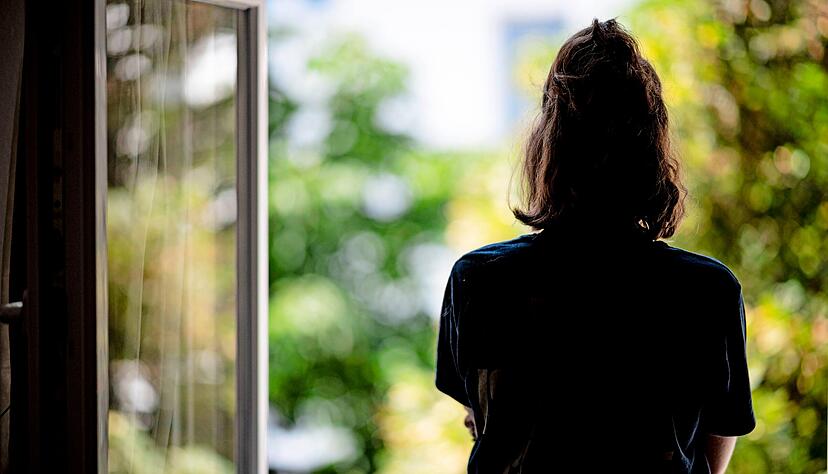 Bisher müssen sich Menschen mit positivem Coronatest in Deutschland in der Regel fünf Tage isolieren.