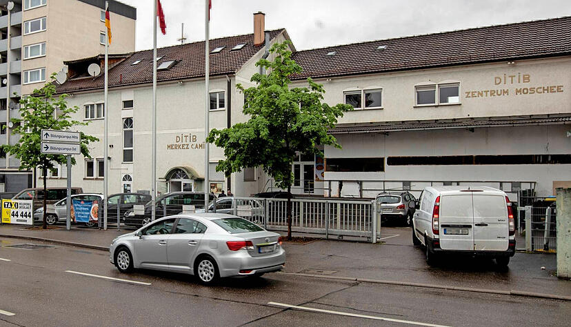 Von der Zentralmoschee der Ditib in Heilbronn will sich niemand äußern.