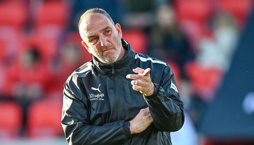Trainer Frank Schmidt und der FCH starten in ihre dritte Bundesliga-Saison. (Archivbild)
