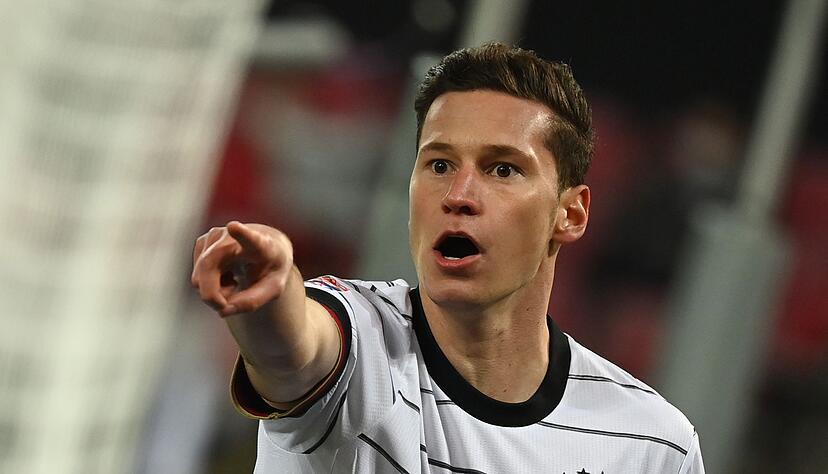 Nationalspieler Julian Draxler und seine Partnerin Sethanie Taing werden Eltern. Nationalspieler Julian Draxler und seine Partnerin Sethanie Taing werden Eltern.