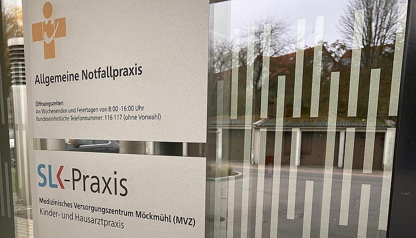 Im Gesundheitszentrum Möckmühl wäre eigentlich der Notdienst angesiedelt, ist aber derzeit geschlossen. Im Gesundheitszentrum Möckmühl wäre eigentlich der Notdienst angesiedelt, ist aber derzeit geschlossen.