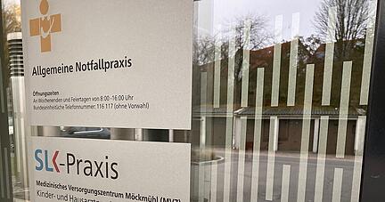 Im Gesundheitszentrum Möckmühl wäre eigentlich der Notdienst angesiedelt,  ist aber derzeit geschlossen.