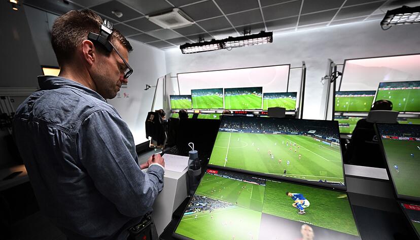 Der Videobeweis zieht im Sommer 2027 nach Frankfurt um. (Archivbild)