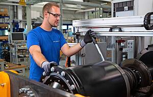 Zuletzt hatte Ziehl-Abegg mit dem elektrischen Radnabenantrieb f&uuml;r Elektrobusse auf sich aufmerksam gemacht. Produziert wird er in Kupferzell.
Foto: Ziehl-Abegg