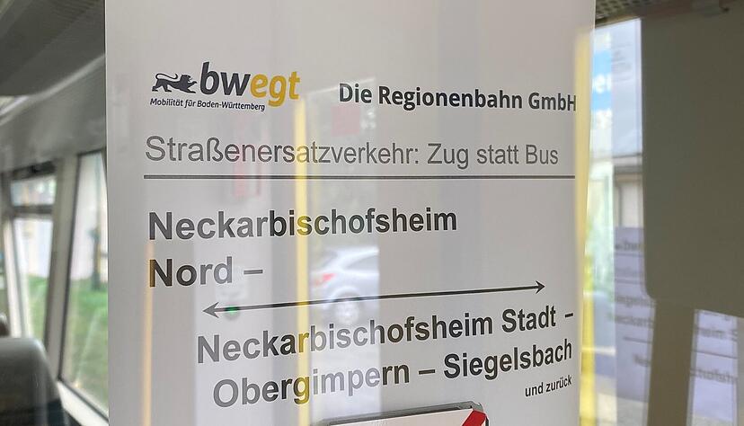 Ersatzverkehr mal anders: Statt Bussen werden Züge eingesetzt.